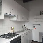 Maison 3 Pieces Avec Veranda Et Jardin, A 300m De La - - Fr-1-224b-98