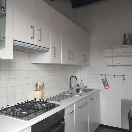 Maison 3 Pieces Avec Veranda Et Jardin, A 300m De La - - Fr-1-224b-98
