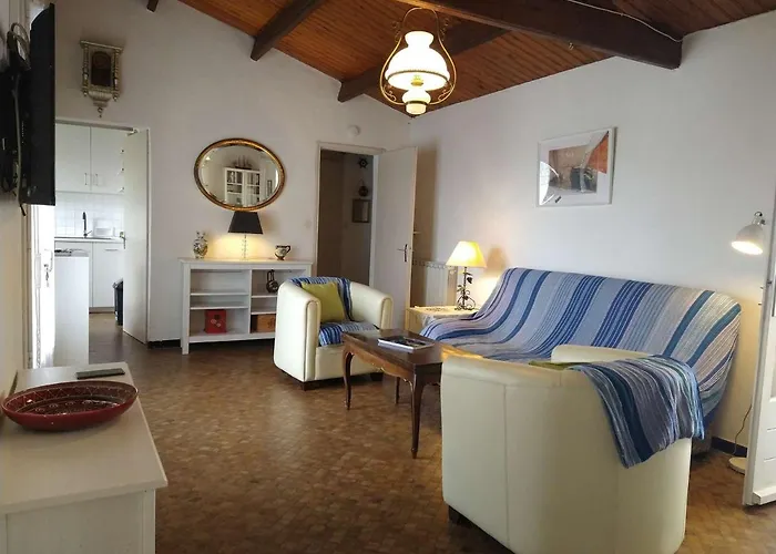 Maison 3 Pièces Avec Véranda Et Jardin, à 300m De La - - Fr-1-224b-98 Hébergement de vacances La Guérinière